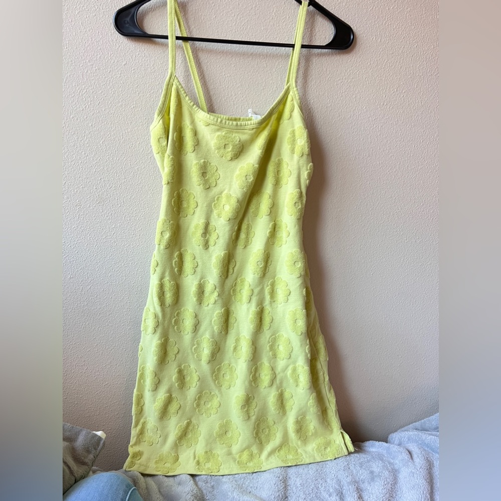 Pacsun small green floral cover up. size small. worn only  a few times.